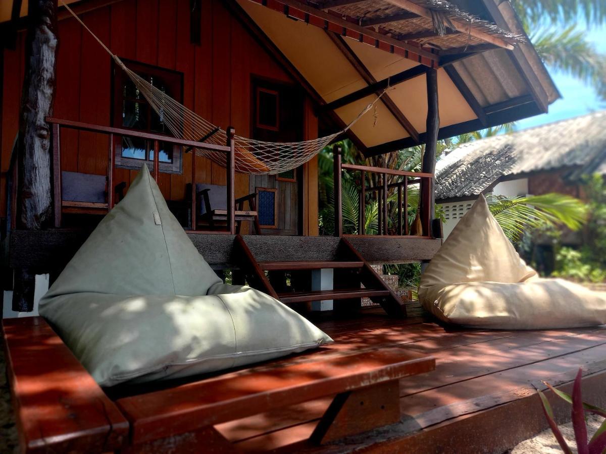 Sabai Sabai Beach Bungalows Koh Phayam Dış mekan fotoğraf