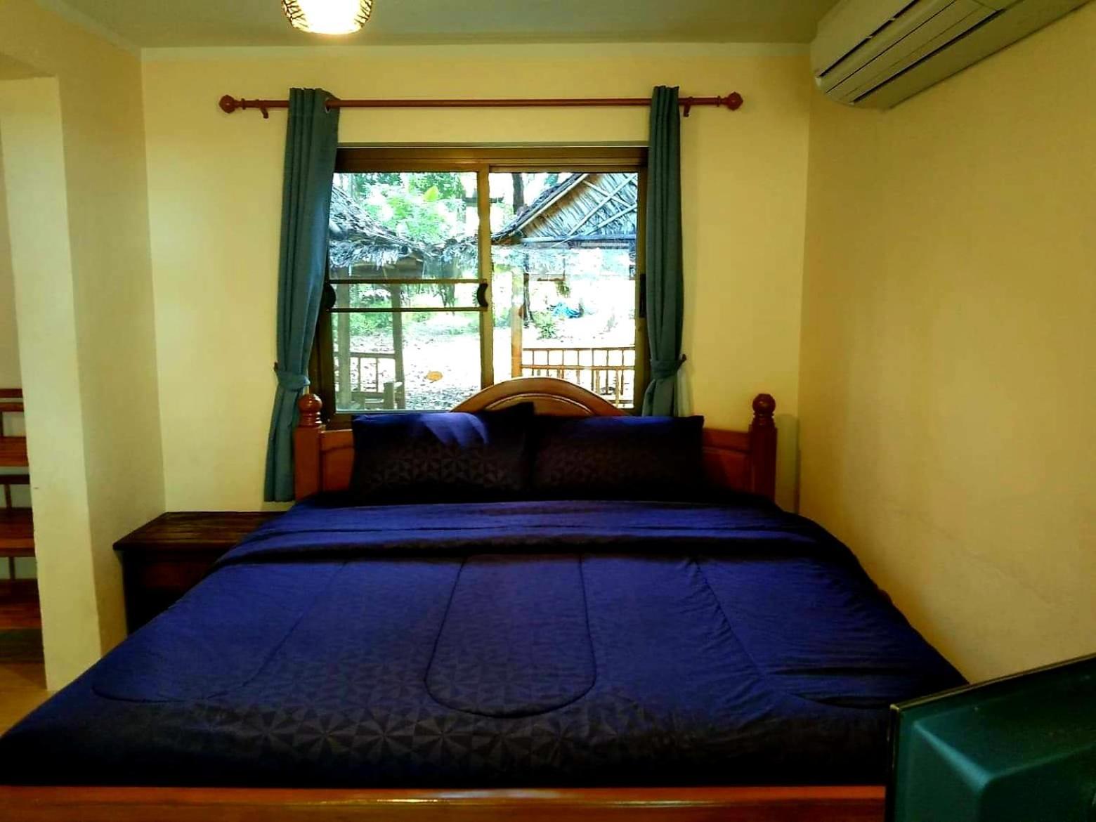 Sabai Sabai Beach Bungalows Koh Phayam Oda fotoğraf